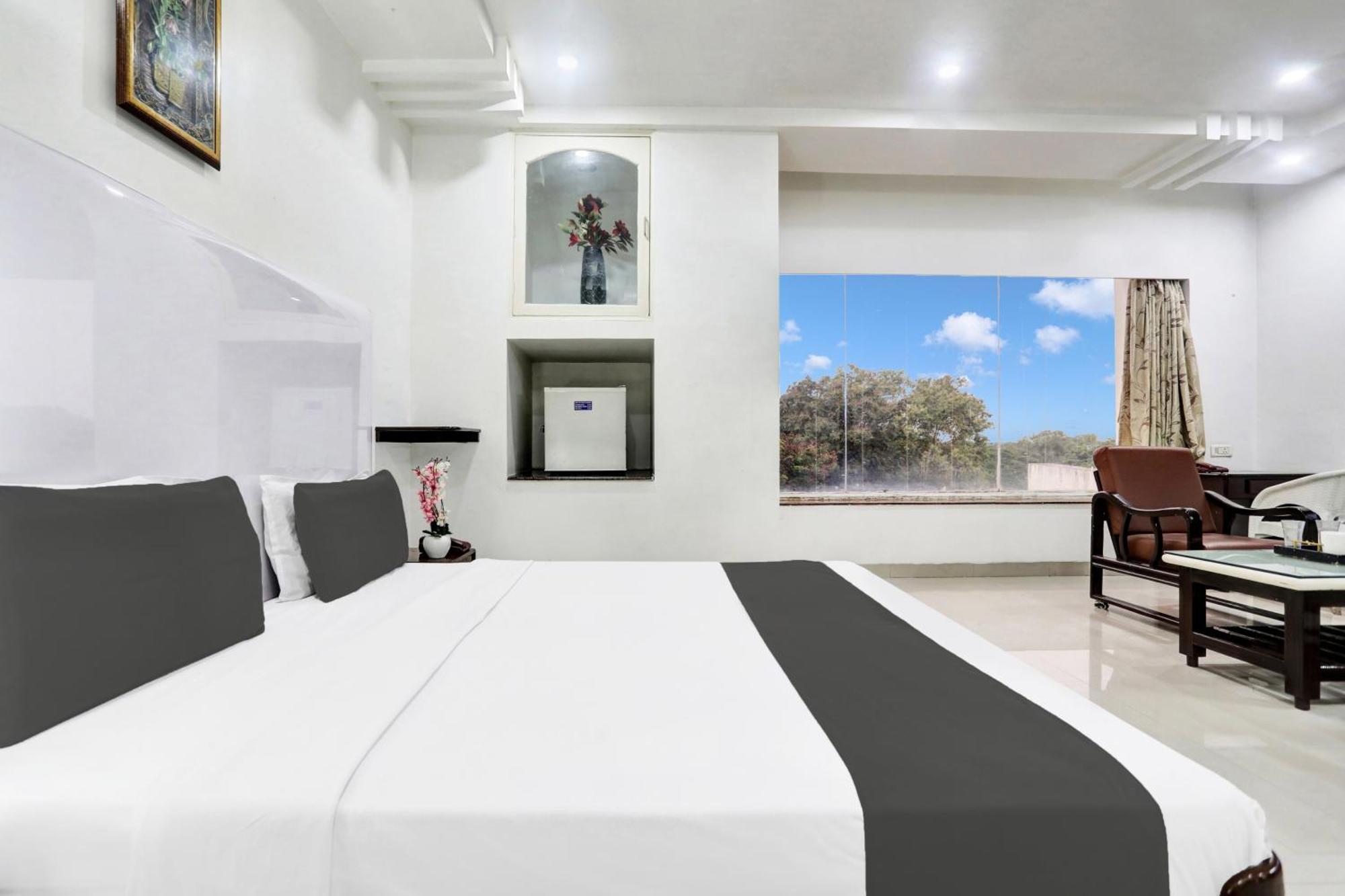 Townhouse Eluru Ξενοδοχείο Εξωτερικό φωτογραφία